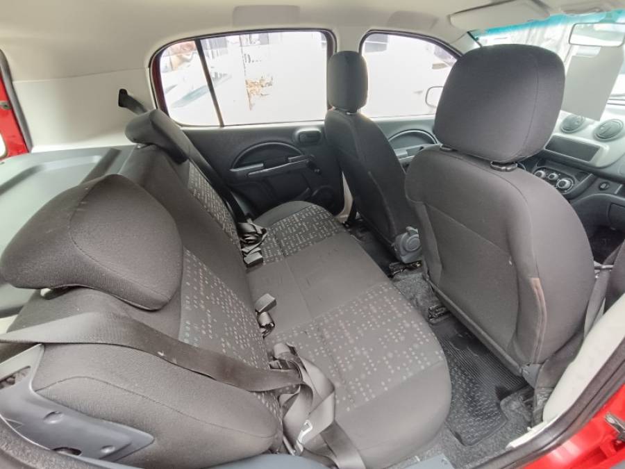 FIAT - UNO - 2015/2016 - Vermelha - R$ 33.900,00