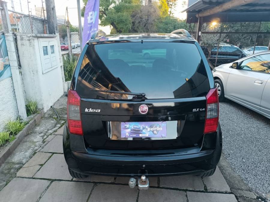 FIAT - IDEA - 2008/2009 - Preta - R$ 29.900,00