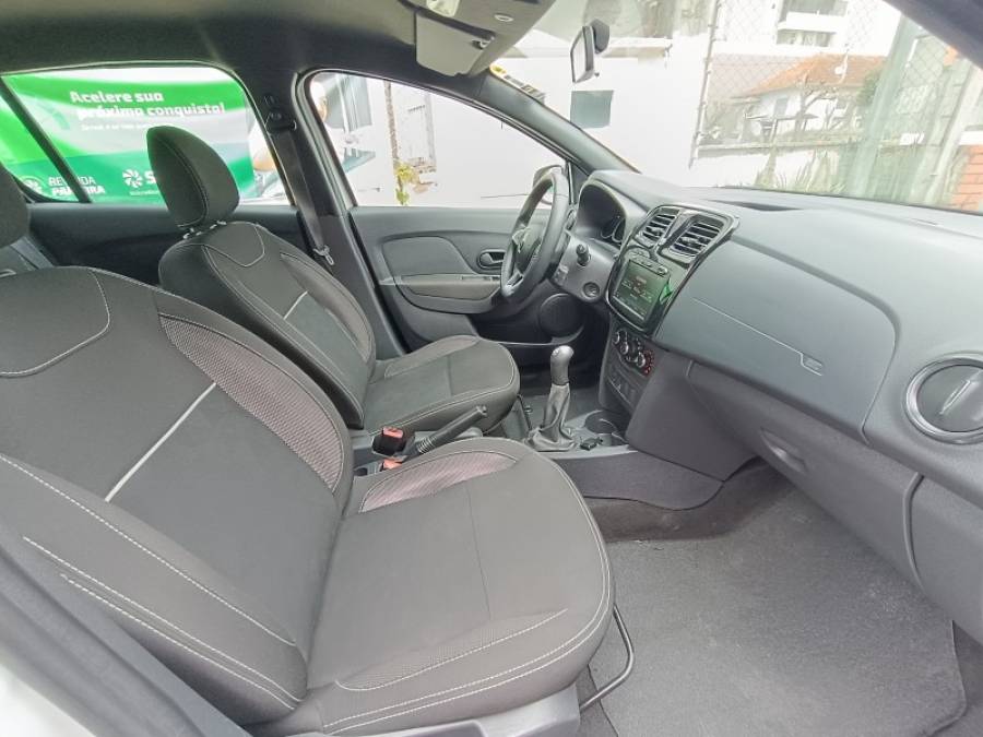 RENAULT - SANDERO - 2020/2021 - Branca - R$ 49.900,00