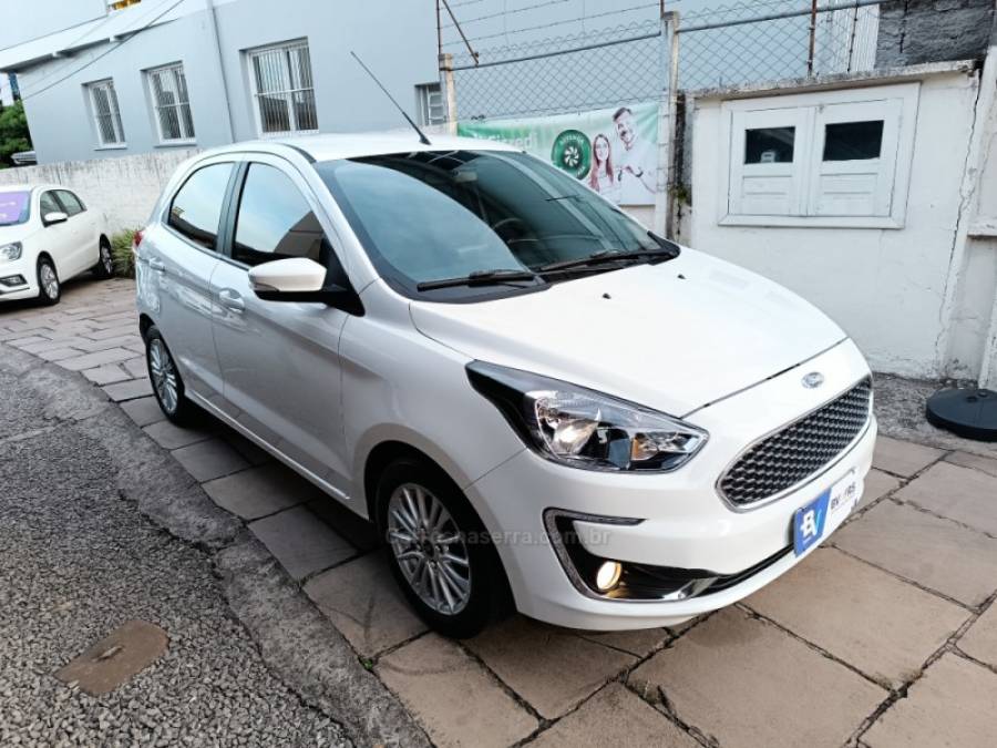 FORD - KA - 2018/2019 - Branca - R$ 62.900,00