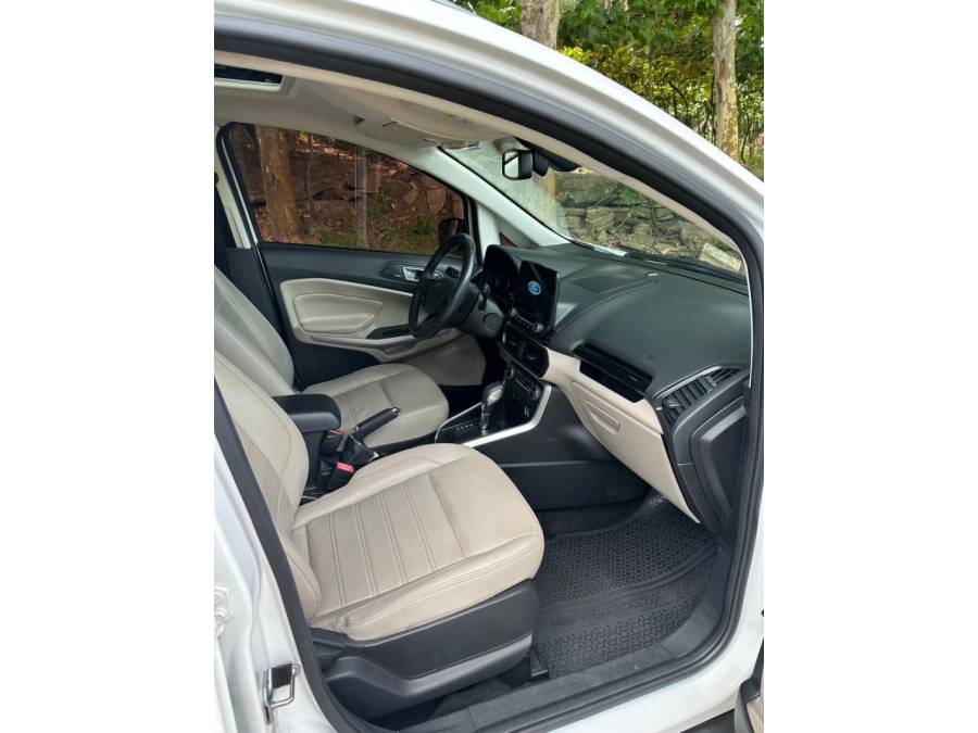 FORD - ECOSPORT - 2017/2018 - Branca - R$ 78.900,00