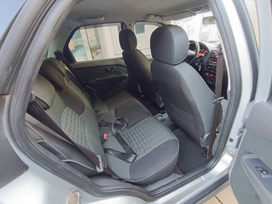 FIAT - PALIO - 2018/2018 - Prata - R$ 58.900,00