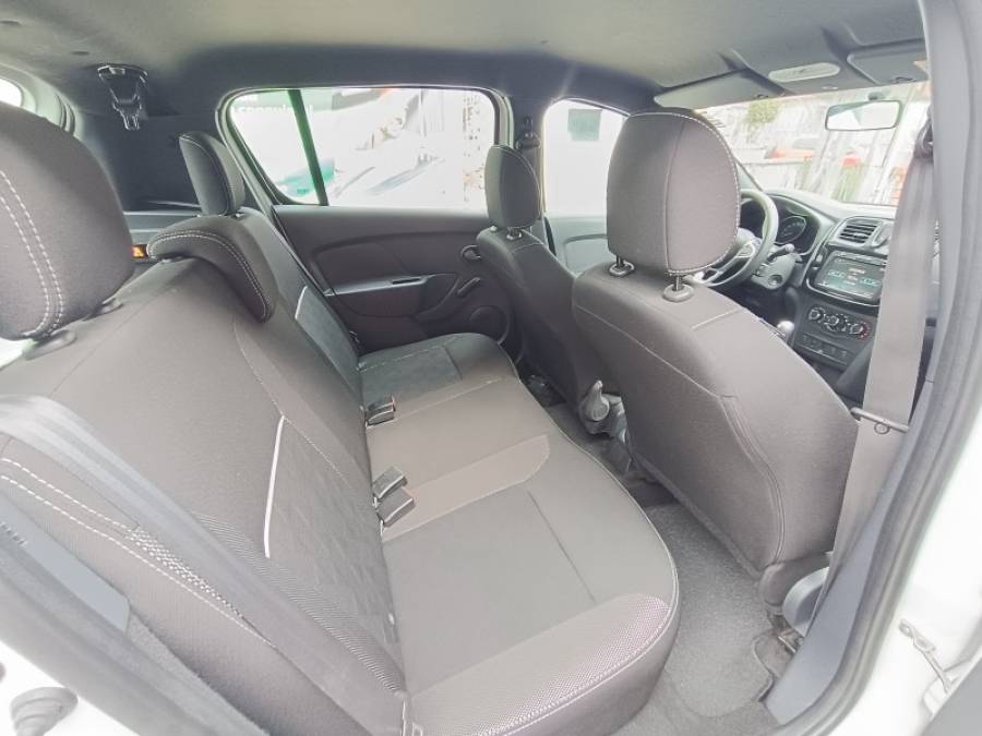 RENAULT - SANDERO - 2020/2021 - Branca - R$ 49.900,00