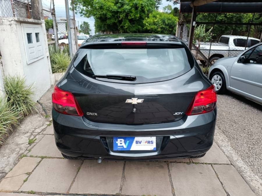 CHEVROLET - ONIX - 2018/2019 - Cinza - R$ 52.900,00