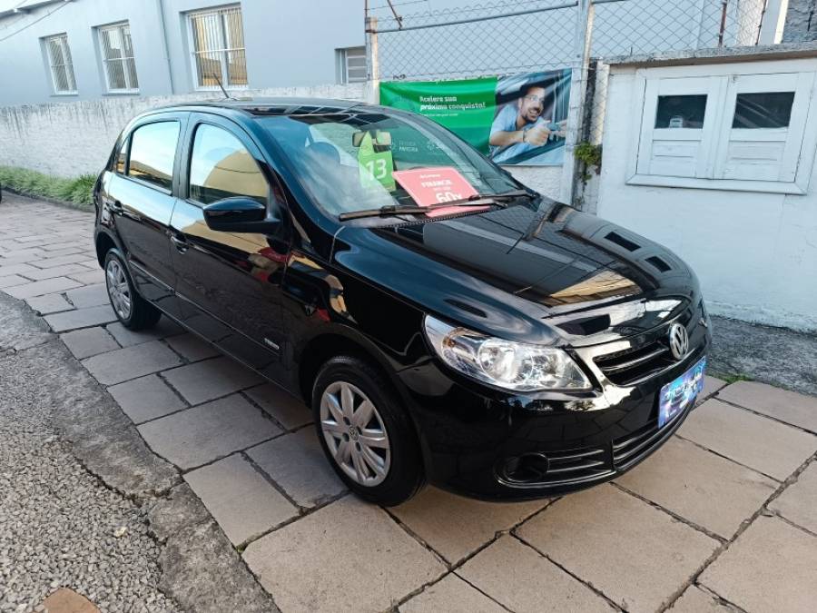 VOLKSWAGEN - GOL - 2012/2013 - Preta - R$ 32.900,00