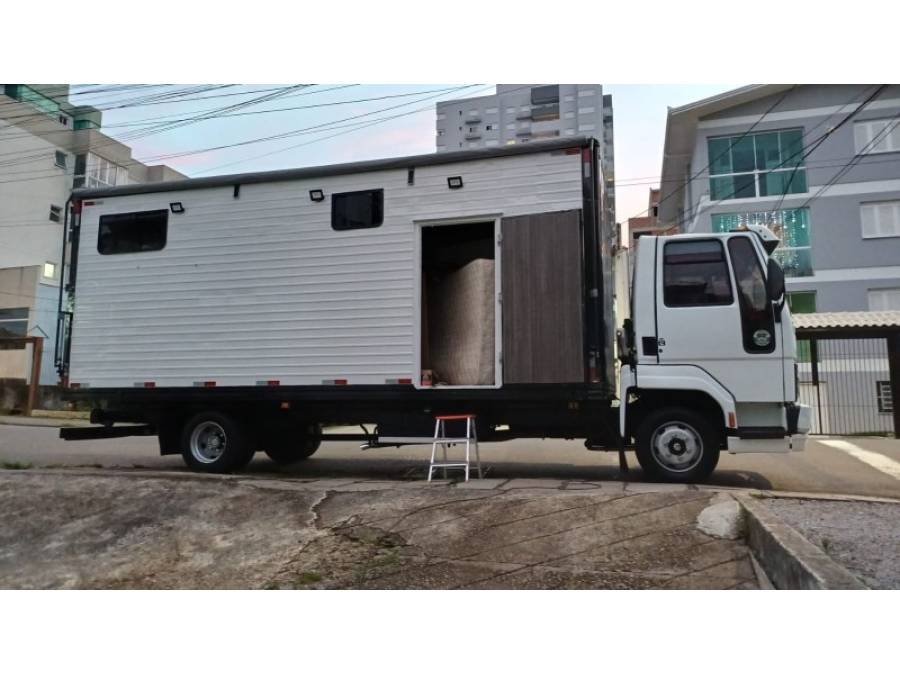 FORD - CARGO 814 - 1998/1998 - Branca - R$ 155.000,00