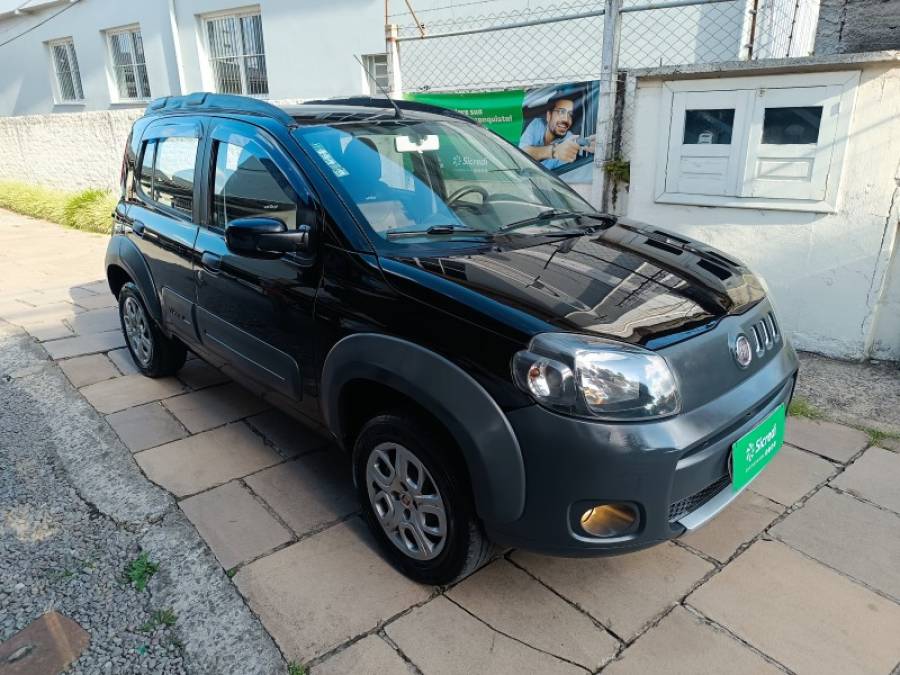 FIAT - UNO - 2010/2011 - Preta - R$ 32.900,00