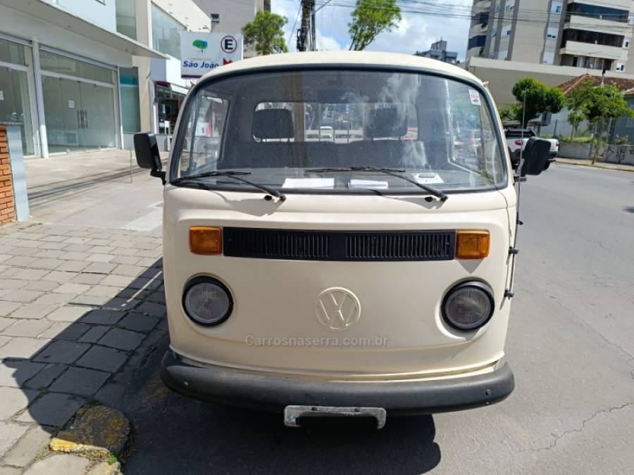 VOLKSWAGEN - KOMBI - 1995/1995 - Bege - R$ 38.000,00