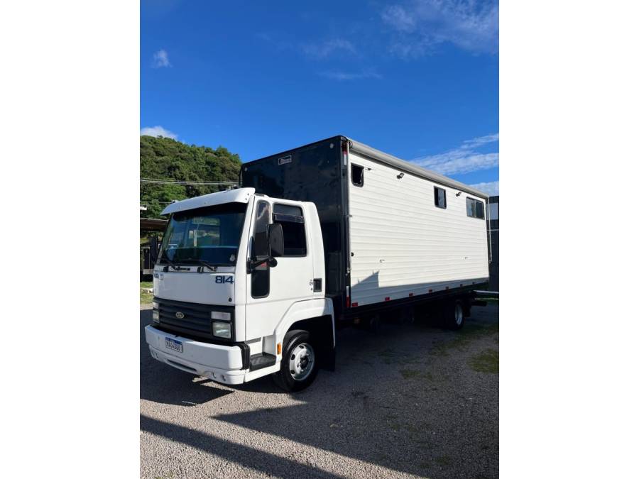 FORD - CARGO 814 - 1998/1998 - Branca - R$ 155.000,00