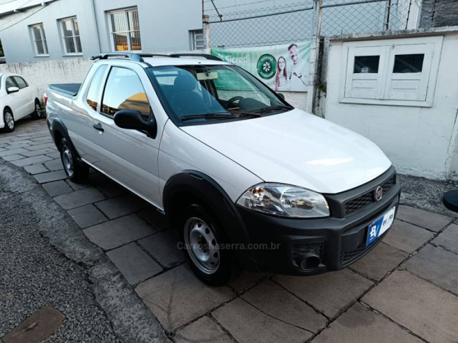 FIAT - STRADA - 2015/2016 - Branca - R$ 46.900,00