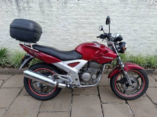 HONDA - CBX 250 TWISTER - 2005/2006 - Vinho - R$ 9.900,00
