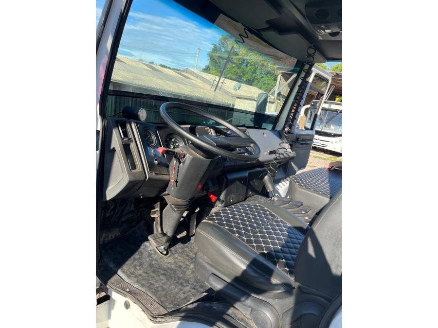 FORD - CARGO 814 - 1998/1998 - Branca - R$ 155.000,00