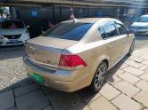 CHEVROLET - VECTRA - 2005/2006 - Dourada - R$ 39.500,00