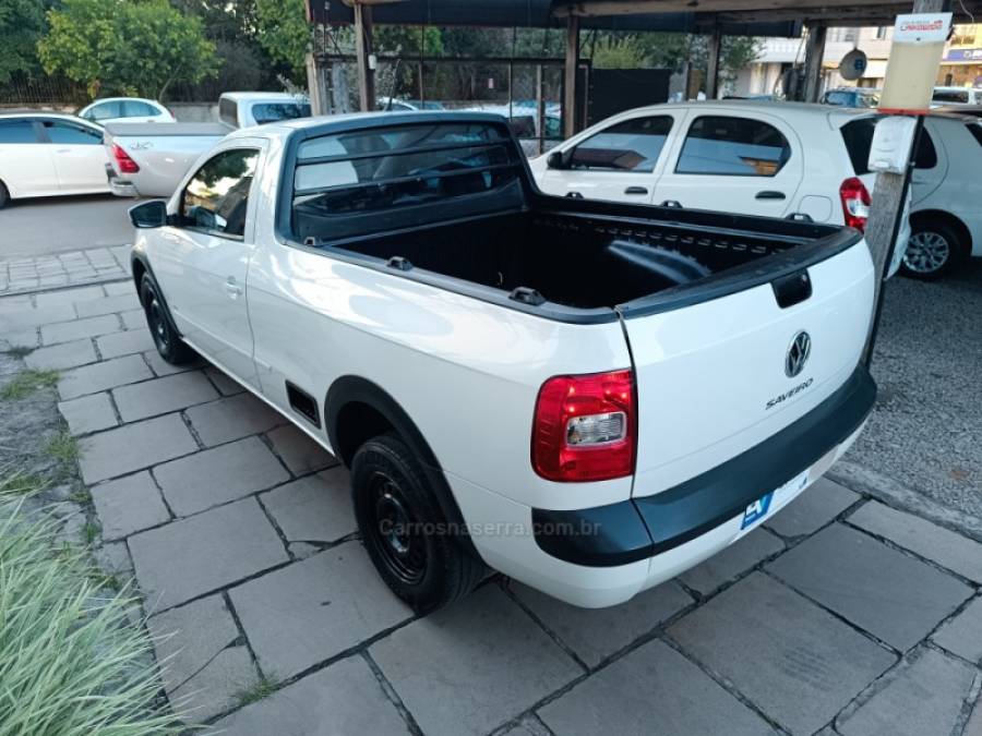 VOLKSWAGEN - SAVEIRO - 2014/2014 - Branca - R$ 46.900,00