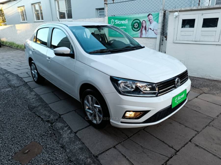 VOLKSWAGEN - VOYAGE - 2021/2022 - Branca - R$ 54.900,00