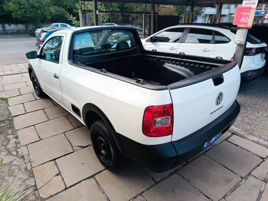 VOLKSWAGEN - SAVEIRO - 2015/2016 - Branca - R$ 43.900,00