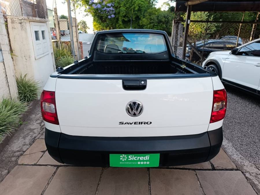 VOLKSWAGEN - SAVEIRO - 2015/2016 - Branca - R$ 47.900,00