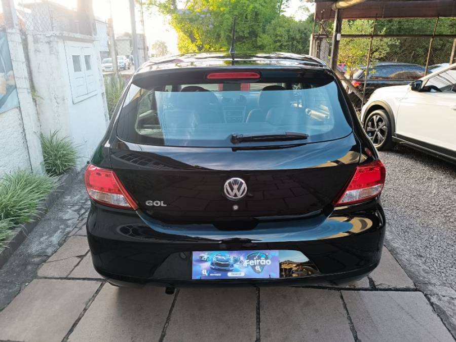 VOLKSWAGEN - GOL - 2012/2013 - Preta - R$ 32.900,00