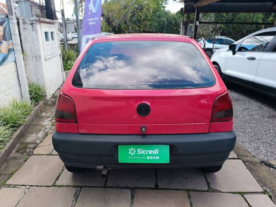 VOLKSWAGEN - GOL - 1998/1999 - Vermelha - R$ 10.900,00
