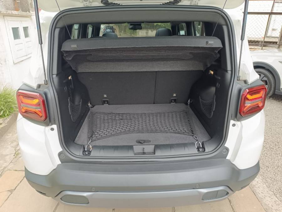 JEEP - RENEGADE - 2024/2024 - Branca - R$ 140.900,00