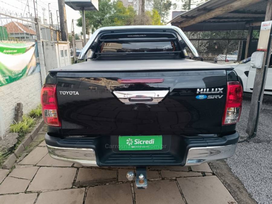 TOYOTA - HILUX - 2018/2018 - Preta - R$ 175.900,00