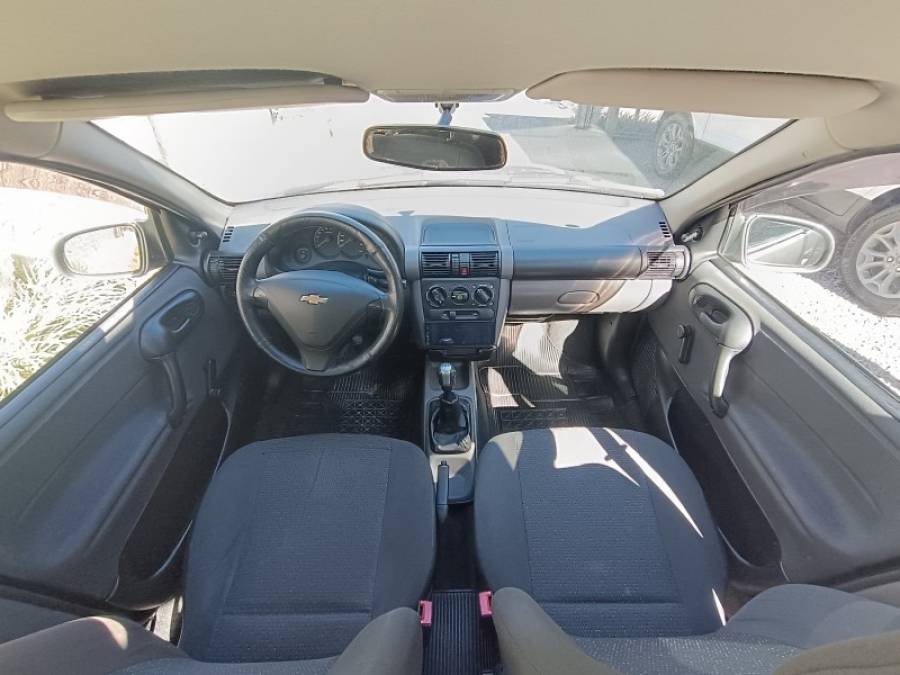CHEVROLET - CLASSIC - 2013/2014 - Cinza - R$ 33.900,00