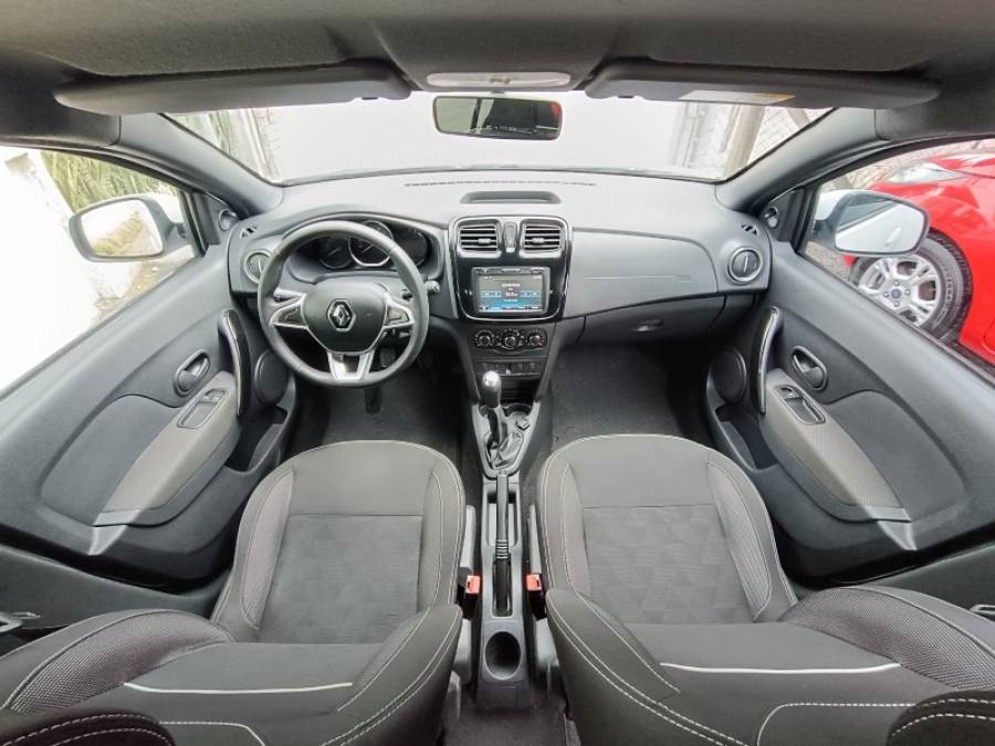 RENAULT - SANDERO - 2020/2021 - Branca - R$ 49.900,00
