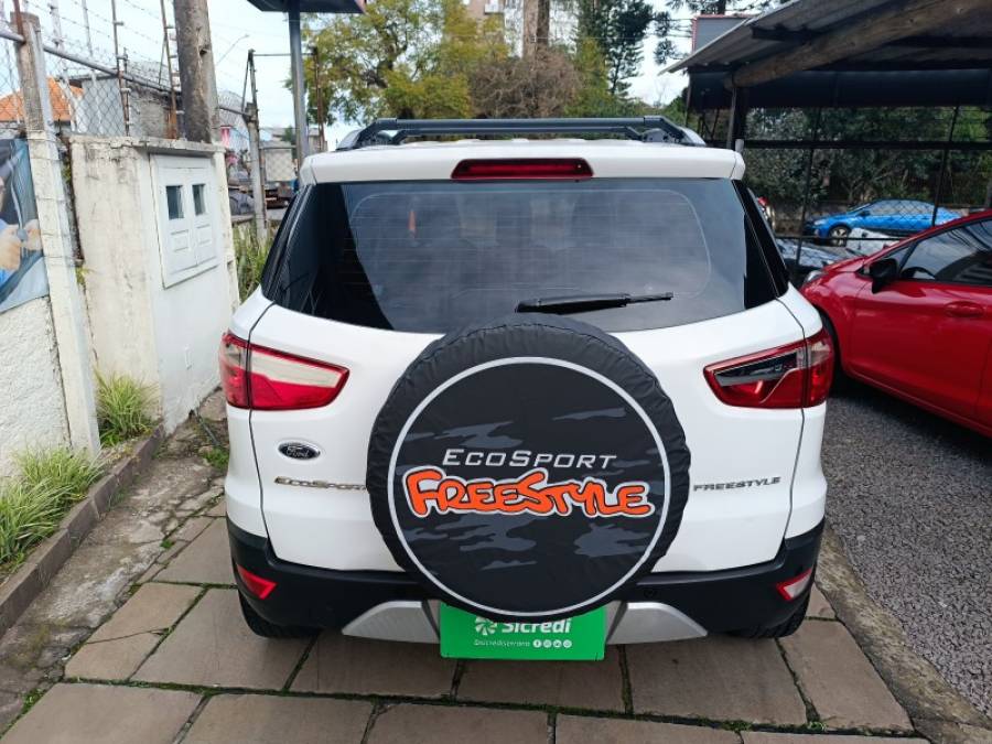 FORD - ECOSPORT - 2013/2013 - Branca - R$ 58.900,00