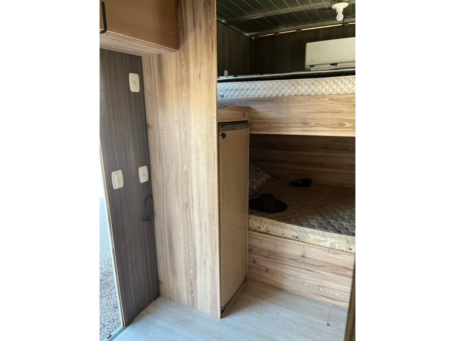 FORD - CARGO 814 - 1998/1998 - Branca - R$ 155.000,00