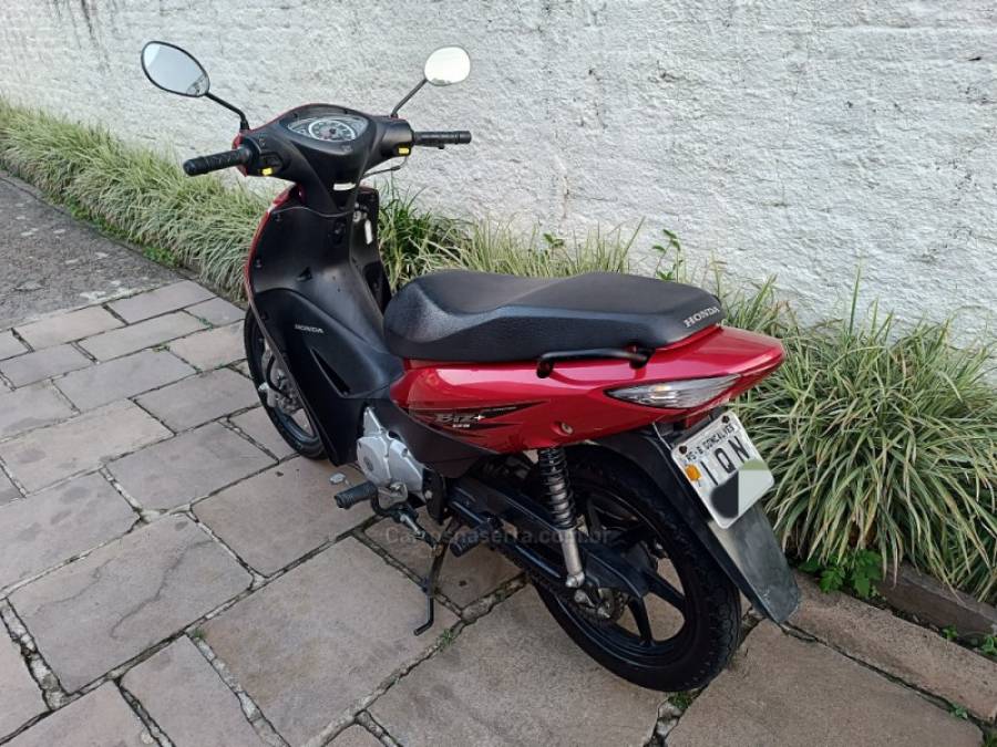 HONDA - BIZ 125 - 2010/2010 - Vermelha - R$ 9.500,00