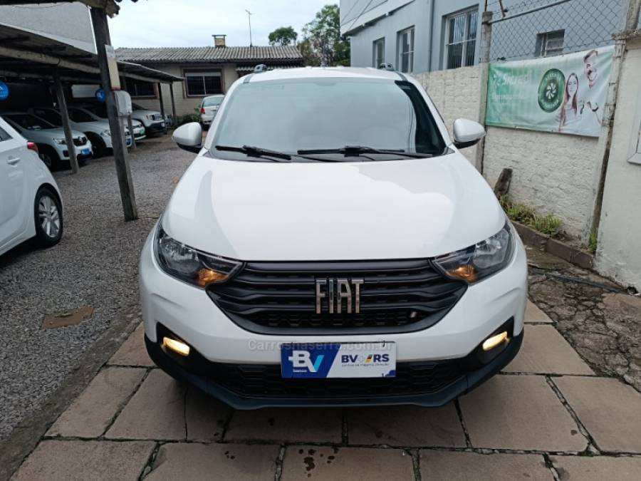 FIAT - STRADA - 2021/2022 - Branca - R$ 79.900,00