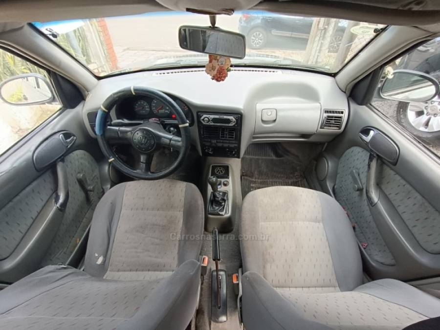 VOLKSWAGEN - GOL - 1998/1999 - Cinza - R$ 9.900,00
