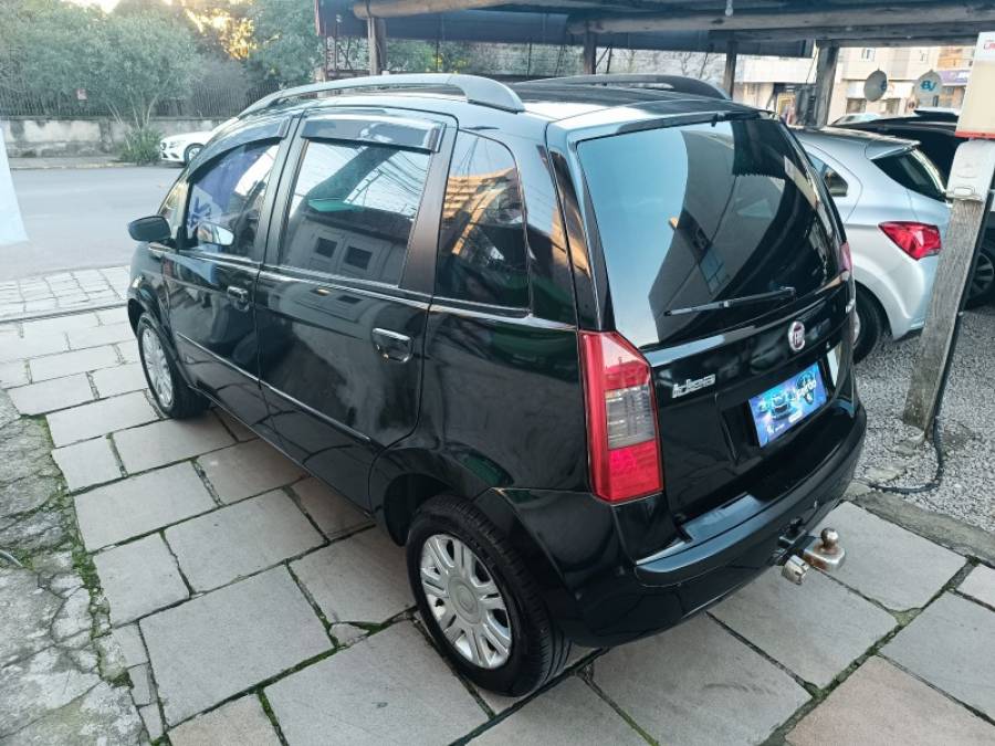 FIAT - IDEA - 2008/2009 - Preta - R$ 29.900,00