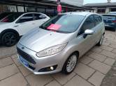 FORD - FIESTA - 2014/2015 - Prata - R$ 51.900,00