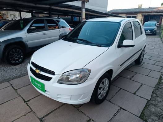 CHEVROLET - CELTA - 2011/2012 - Branca - R$ 32.900,00