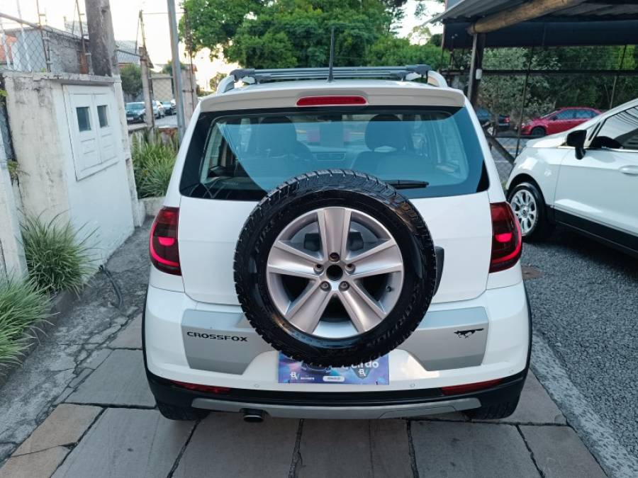 VOLKSWAGEN - CROSSFOX - 2011/2011 - Branca - R$ 44.900,00