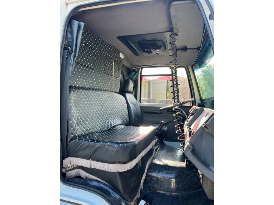 FORD - CARGO 814 - 1998/1998 - Branca - R$ 155.000,00