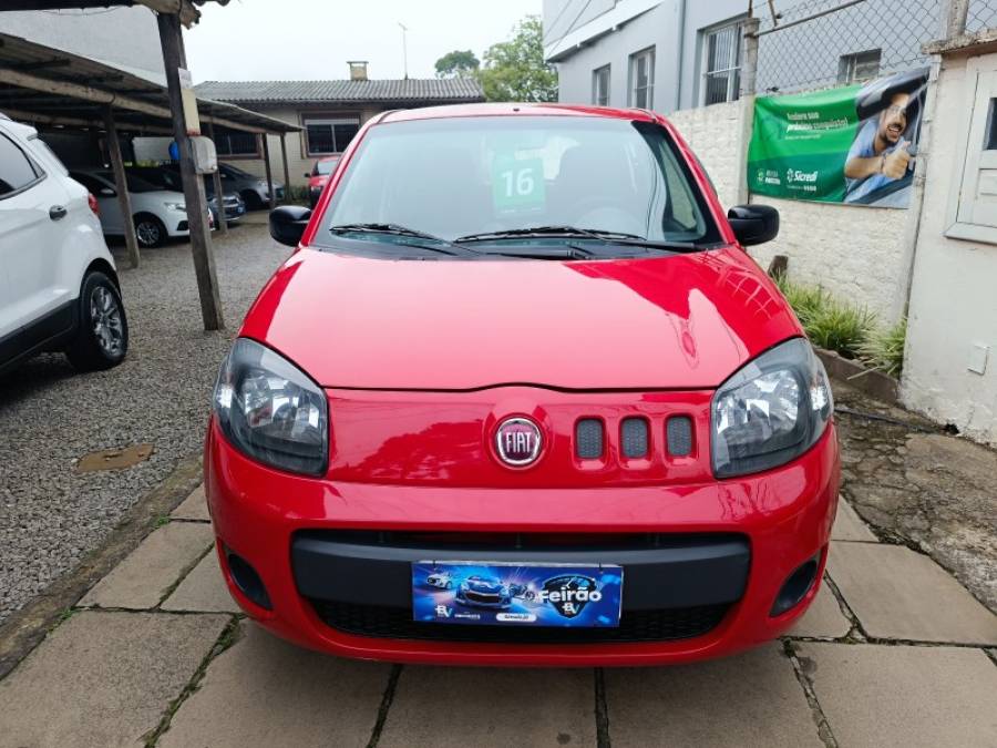 FIAT - UNO - 2015/2016 - Vermelha - R$ 34.900,00