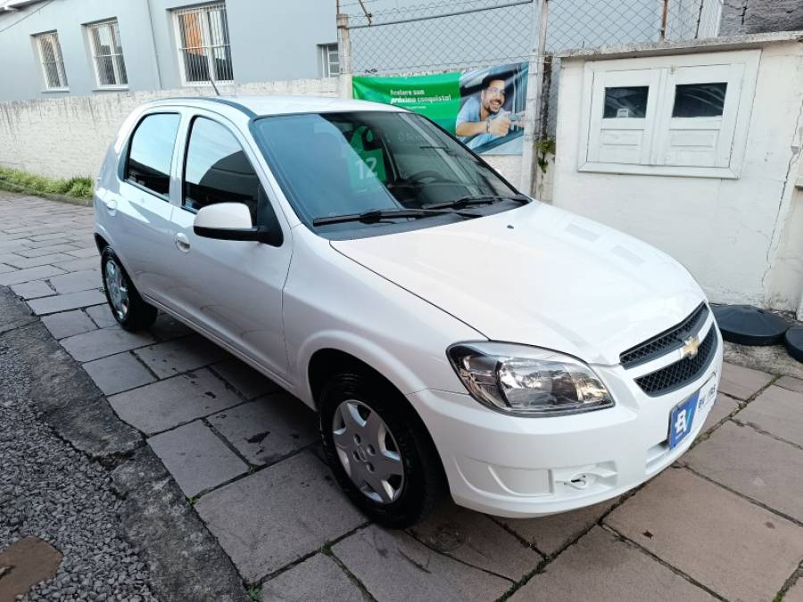 CHEVROLET - CELTA - 2012/2012 - Branca - R$ 33.900,00