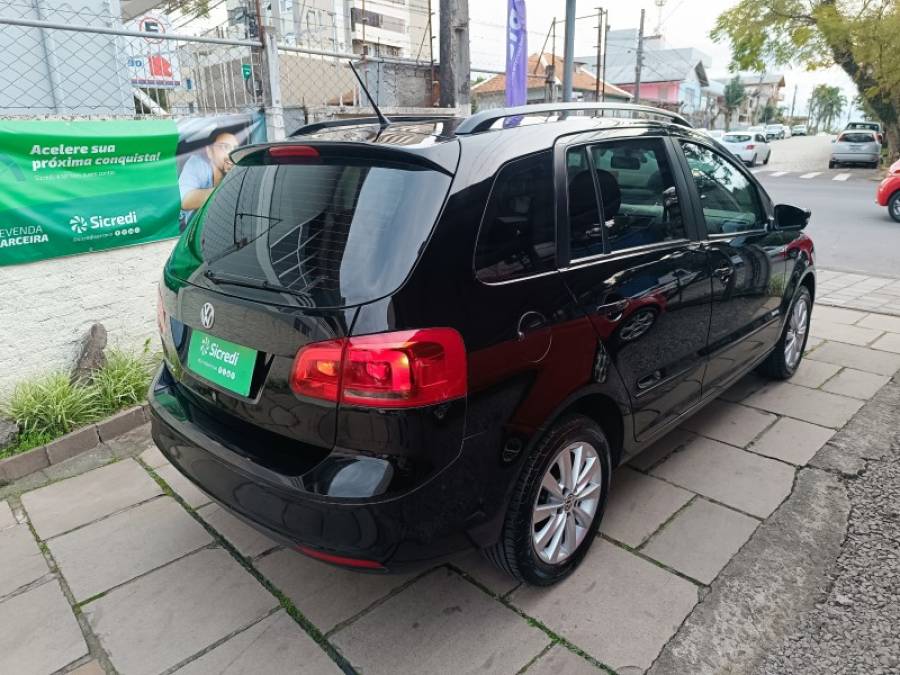 VOLKSWAGEN - SPACEFOX - 2012/2012 - Preta - R$ 42.900,00