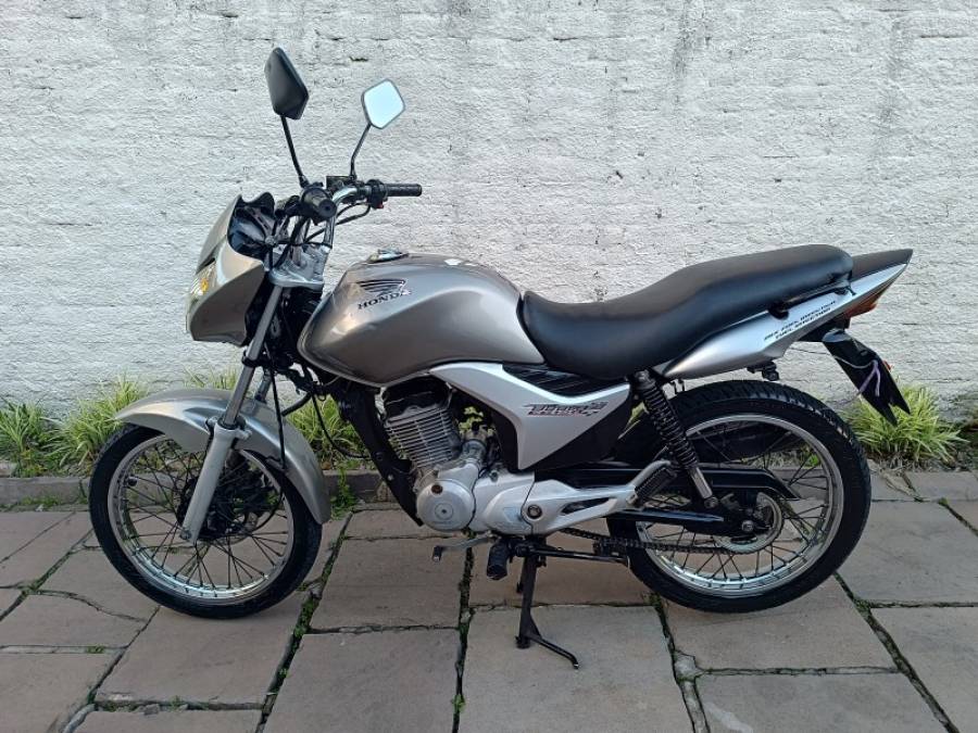 HONDA - CG 150 - 2009/2009 - Cinza - R$ 9.900,00