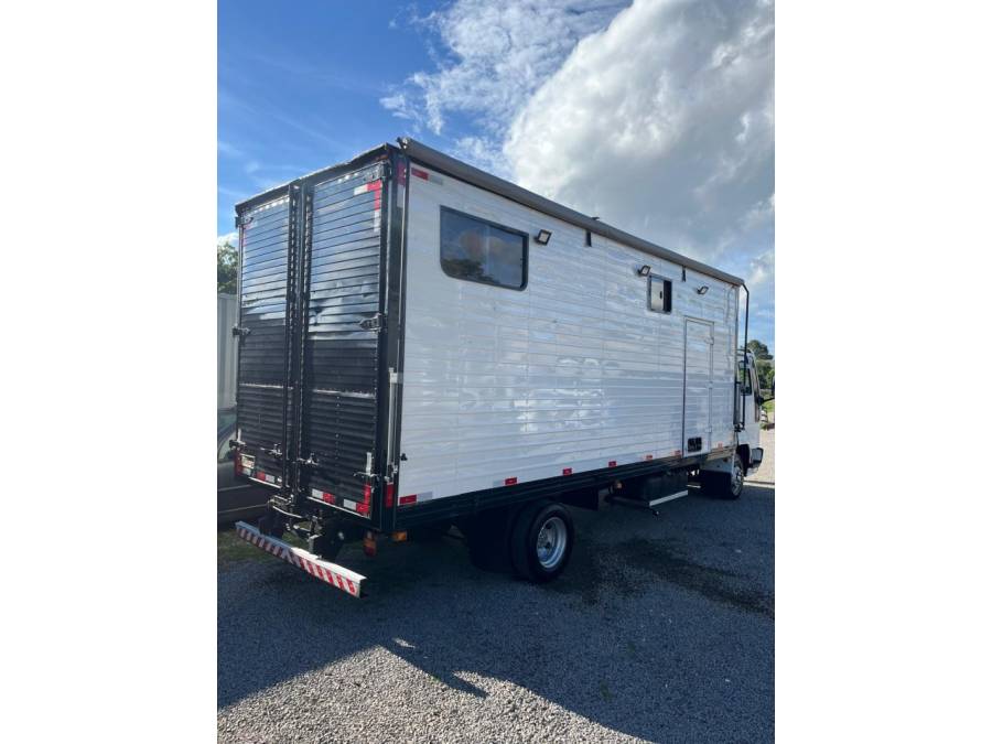 FORD - CARGO 814 - 1998/1998 - Branca - R$ 155.000,00