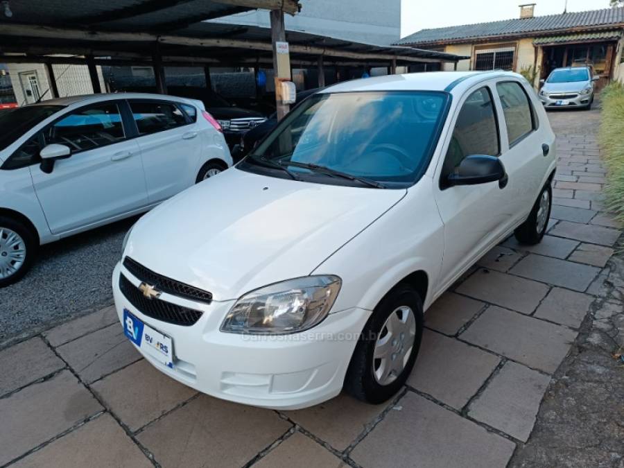 CHEVROLET - CELTA - 2011/2012 - Branca - R$ 27.900,00