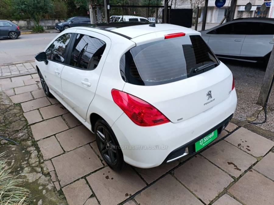 PEUGEOT - 308 - 2013/2014 - Branca - R$ 44.900,00