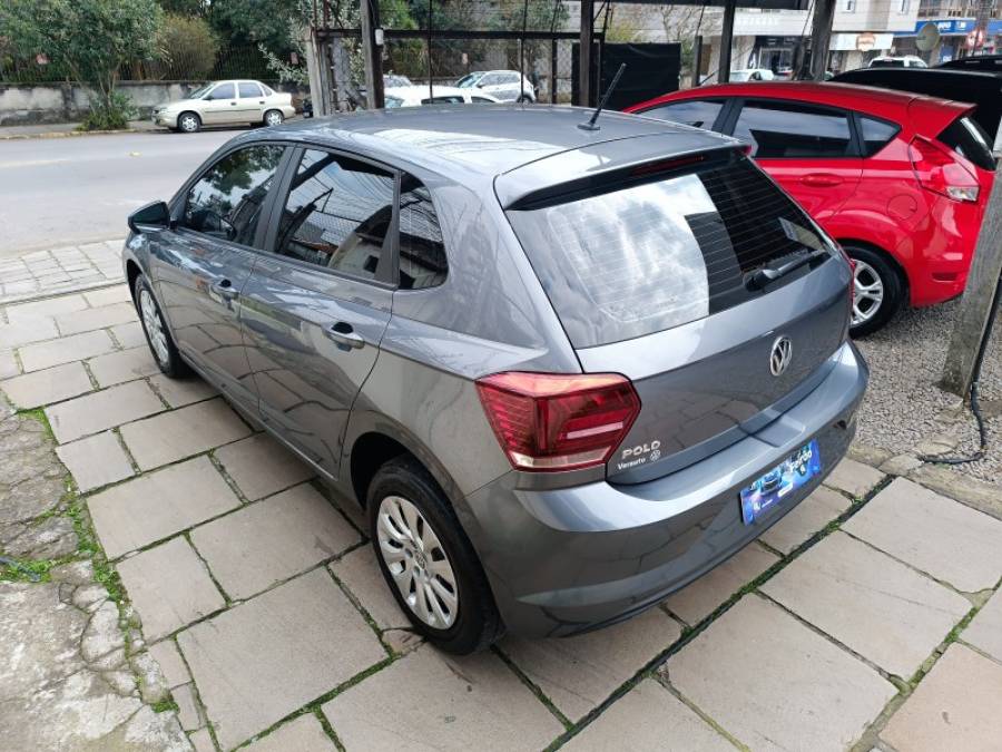 VOLKSWAGEN - POLO - 2021/2021 - Cinza - R$ 67.900,00