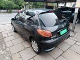 PEUGEOT - 206 - 2004/2005 - Preta - R$ 9.900,00
