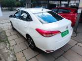 TOYOTA - YARIS - 2020/2021 - Branca - R$ 85.900,00