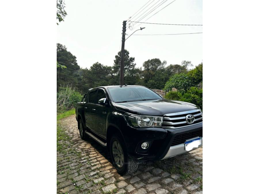 TOYOTA - HILUX - 2018/2018 - Preta - R$ 175.000,00