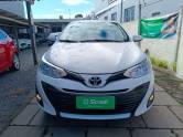 TOYOTA - YARIS - 2020/2021 - Branca - R$ 85.900,00