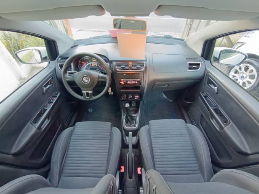 VOLKSWAGEN - CROSSFOX - 2011/2011 - Branca - R$ 44.900,00